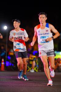 BIB: 4382, 4244
                            <button type="button" onclick="openModal(21532012)" class="btn btn-primary btn-sm float-right btn-popup" data-toggle="modal" data-target=".modal-high-quality">
                        <i class="fas fa-shopping-cart"></i> Add to Cart
                    </button>
                                            <button type="button" onclick="isThisMe(21532012, true)" class="btn btn-success btn-sm float-right btn-popup btn-isme hidden" data-toggle="tooltip" data-placement="bottom" title="นี่คือรูปของคุณใช่ไหม คลิกที่นี่เพื่อเอาเข้าอัลบั้ม">
                        <i class="fas fa-plus"></i> Add to album
                    </button>
                    <button type="button" onclick="isThisMe(21532012, false)" class="btn btn-warning btn-sm float-right btn-popup btn-isnotme hidden">
                        <i class="fas fa-ban"></i> Remove from album
                    </button>